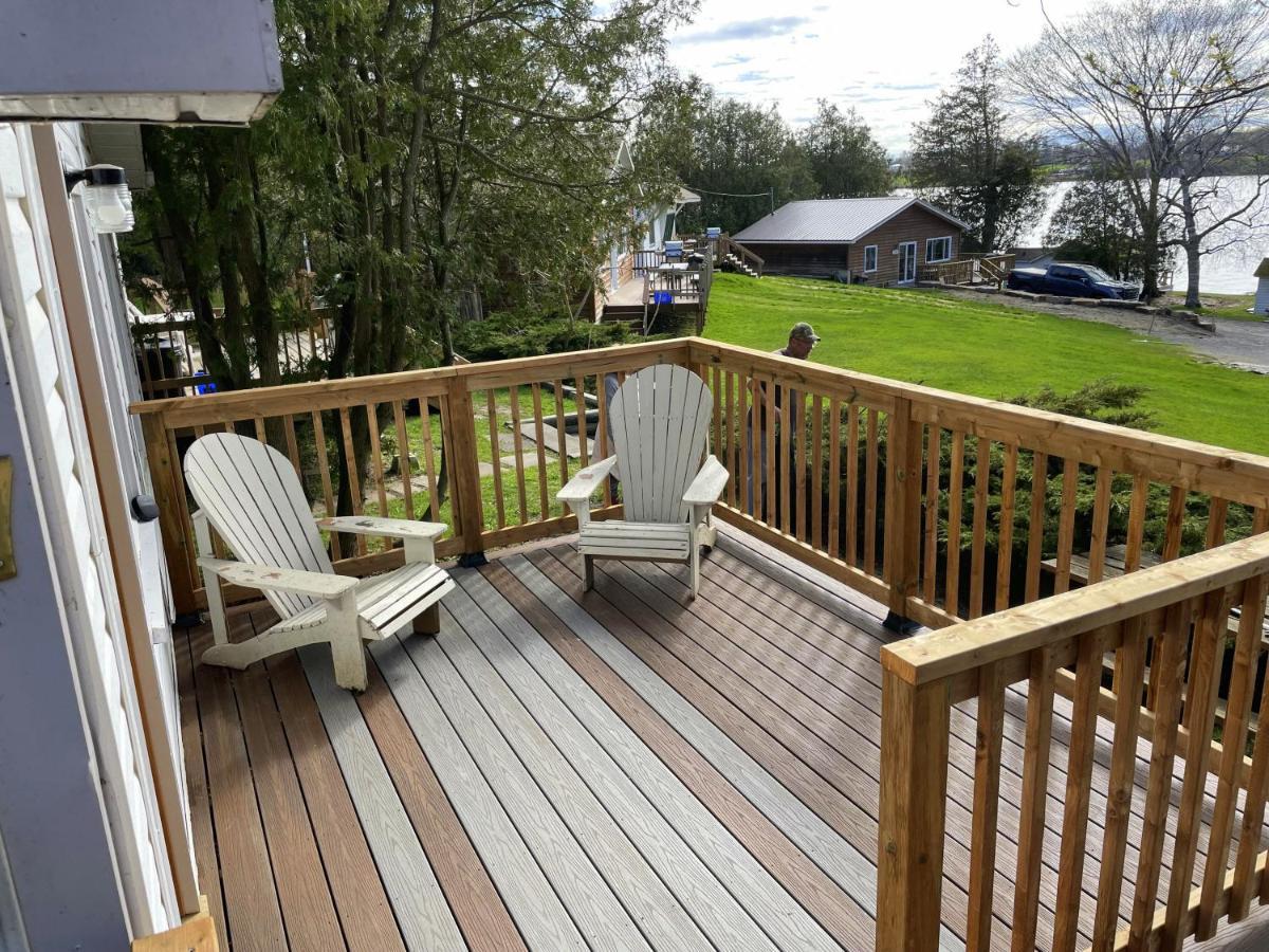 Merland Park Cottages&Motel Picton Exteriör bild